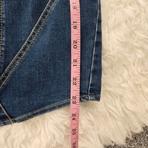 Urban Outfitters Denim Tube Mini Dress Indigo. Size Medium. New without tags. - Picture 7 of 9